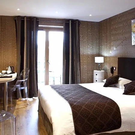 Blanc 3* Marigny-Saint-Marcel