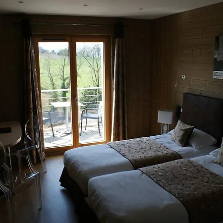 Blanc Hotel Marigny-Saint-Marcel