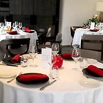 Blanc 3* Marigny-Saint-Marcel