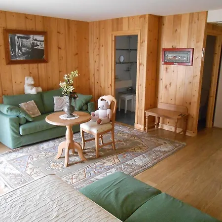 Hotel Blanc Marigny-Saint-Marcel