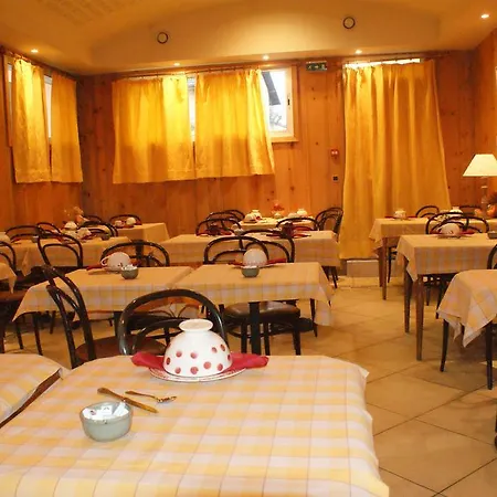 Hotel Blanc 3*
